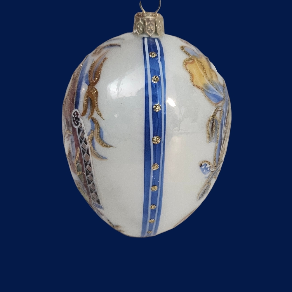 MMA Vintage Large Hand Blown Glass St. George & the Dragon Egg Ornament - Picture 3 of 12